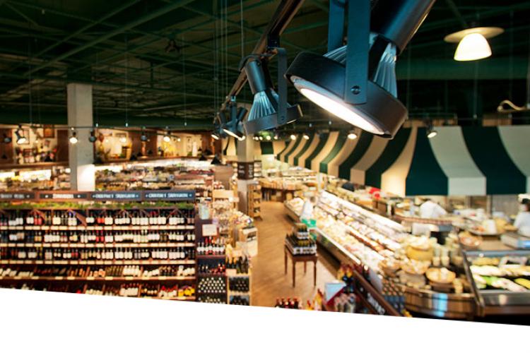Grocery store overhead lighting